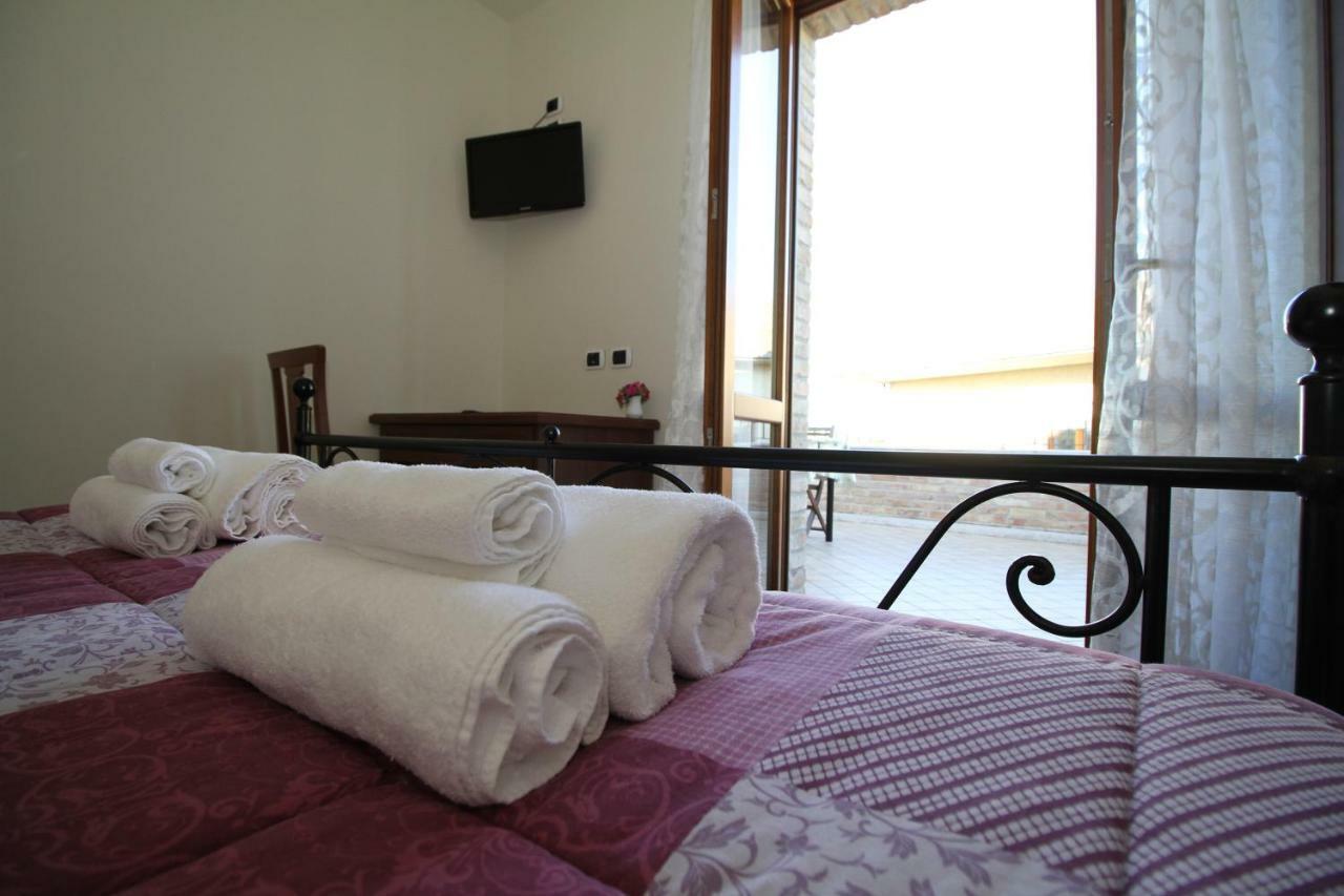 Agriturismo Alla Solagna Colli del Tronto Bagian luar foto
